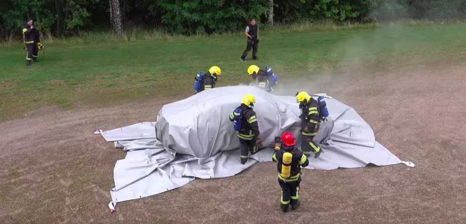 What is the EV car fire blanket made of?